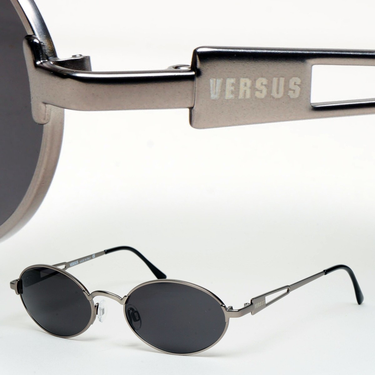 Versus Sunglasses 1996 by Gianni Versace Vintage Gunmetal Oval MOD