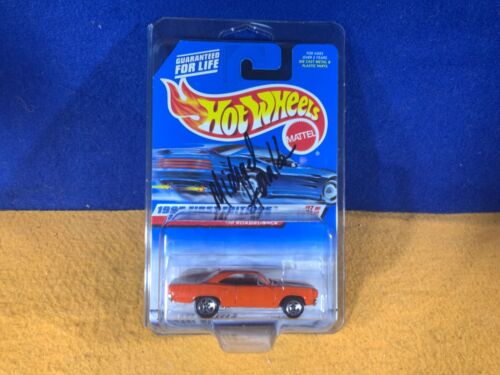 O9-41 HOT WHEELS FIRST EDITIONS - ‘70 ROADRUNNER - MICHAEL HERALDA AUTOGRAPHED - Picture 12 of 12