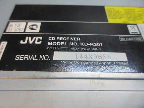 JVC CD PLAYER HEAD UNIT WMA MP3 AUX KD-R301 FACE-OFF INC ISO CABLE #2681 - Picture 4 of 5