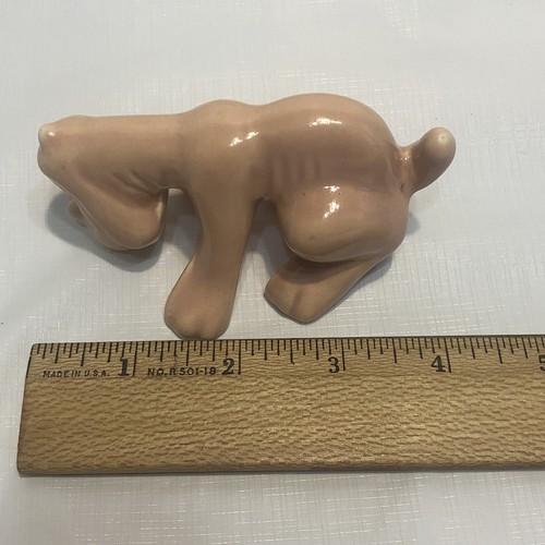 Vintage Camark Pottery Dog Figurine Blush Pink Squatting - Picture 7 of 7