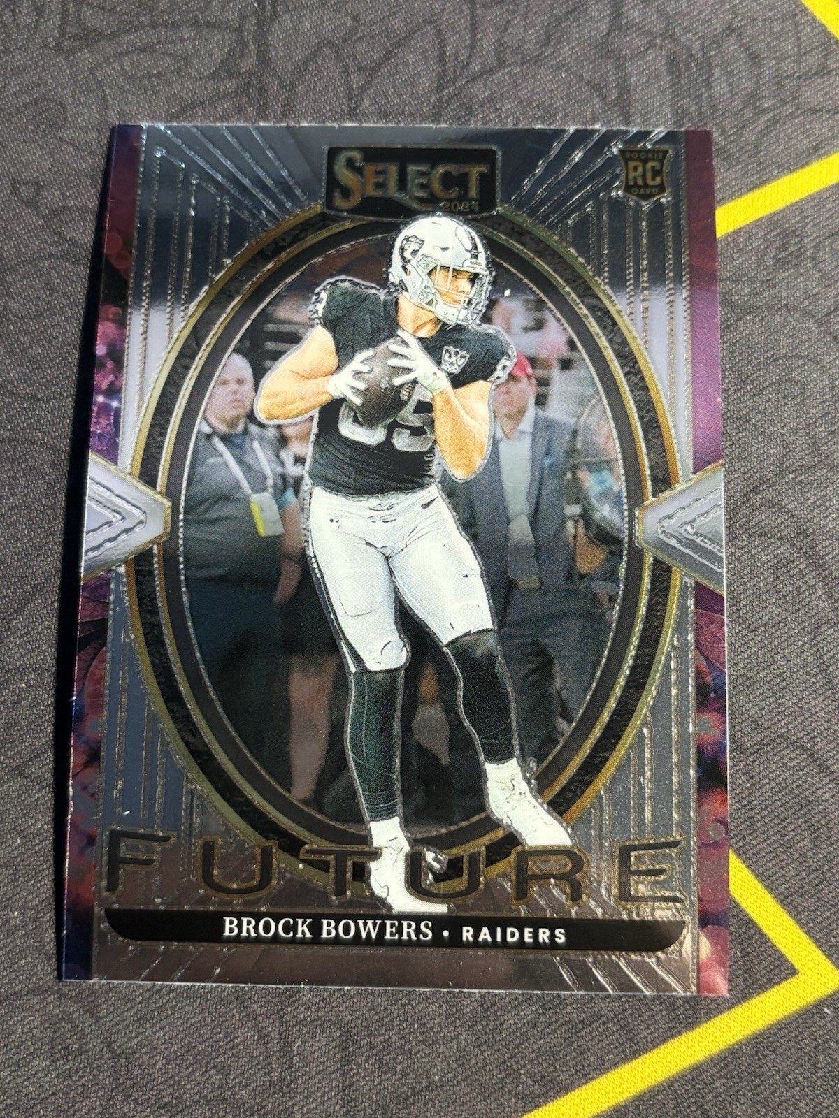 2024 Panini Select - Select Future Brock Bowers #3 (RC)