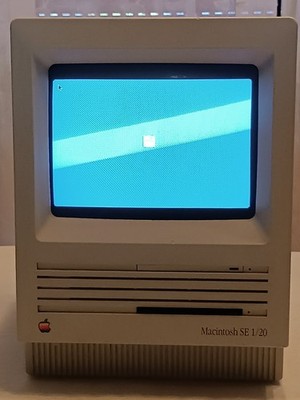 Apple Macintosh SE 1/20