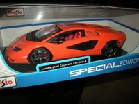 1:18 Maisto Lamborghini Countach Lpi 800-4 Orange In Ovp