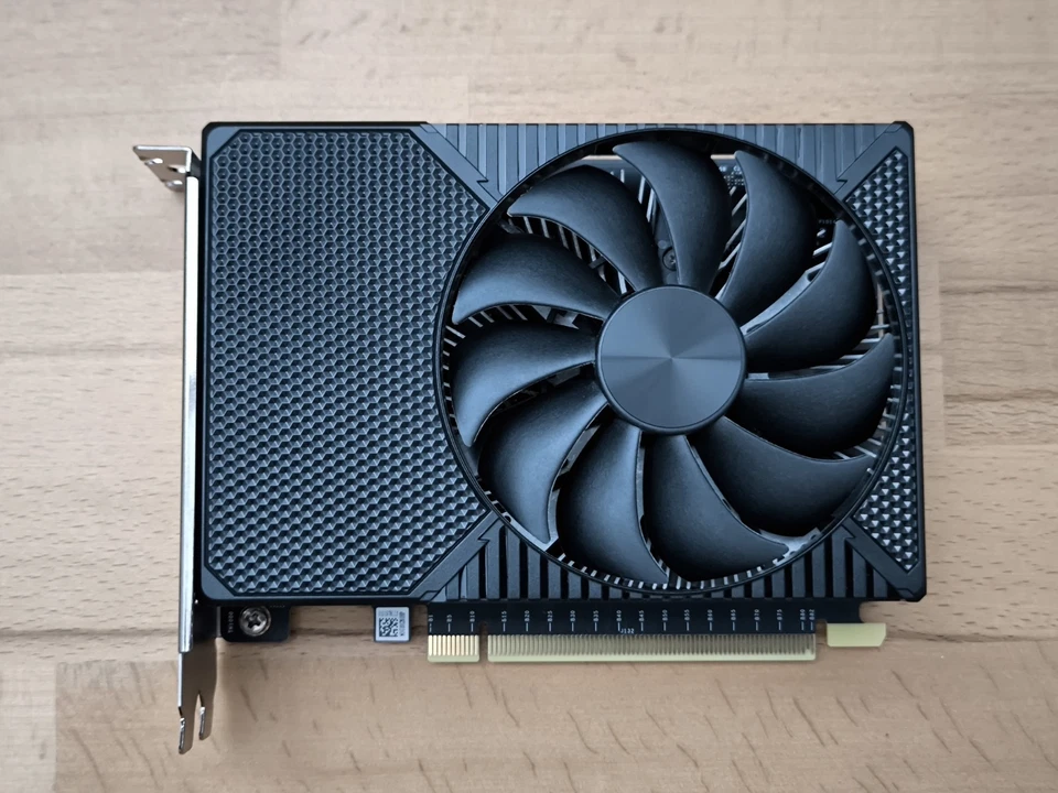 Scheda video Intel Arc A380 6GB GDDR6 OEM HP PCIe 4.0 - Immagine 2 di 4