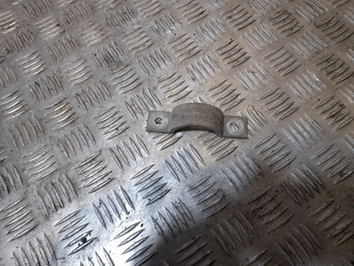 Porsche Cayenne (92A) 2011 Hinten Halterung Stabilisator hinten Benzin ATV11706