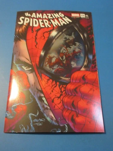 Amazing Spider-man #25 Great Gleason Foil variant  NM Gem Wow