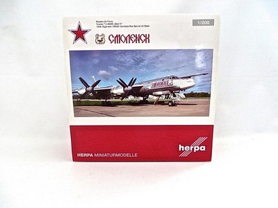 Herpa 559089 1:200 Russian Air Force Tupolev TU-95MS Bear H Type Bomber NEW
