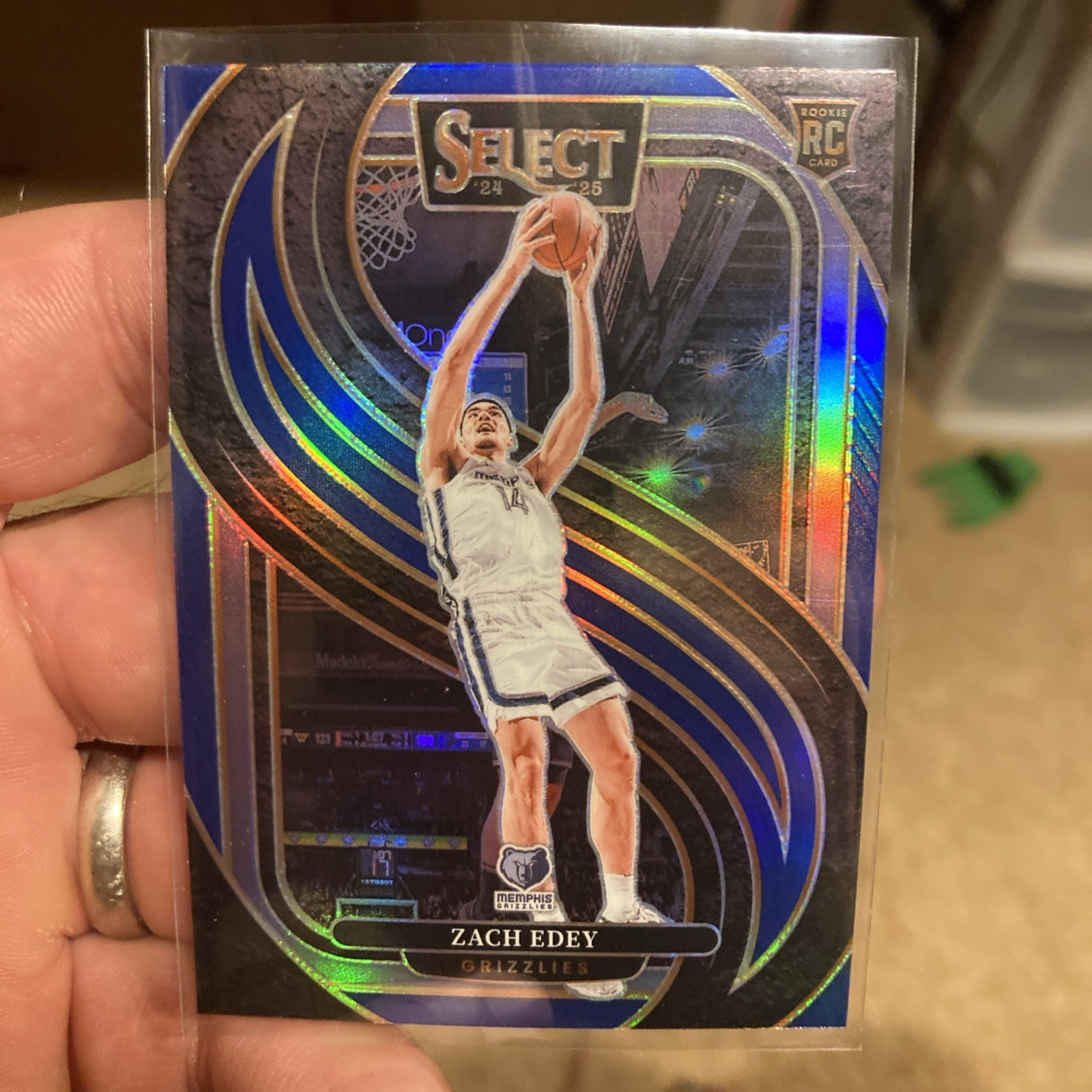 Zach Edey Rookie Card Blue Prizm Premier Level 2024-25 Panini Select #192