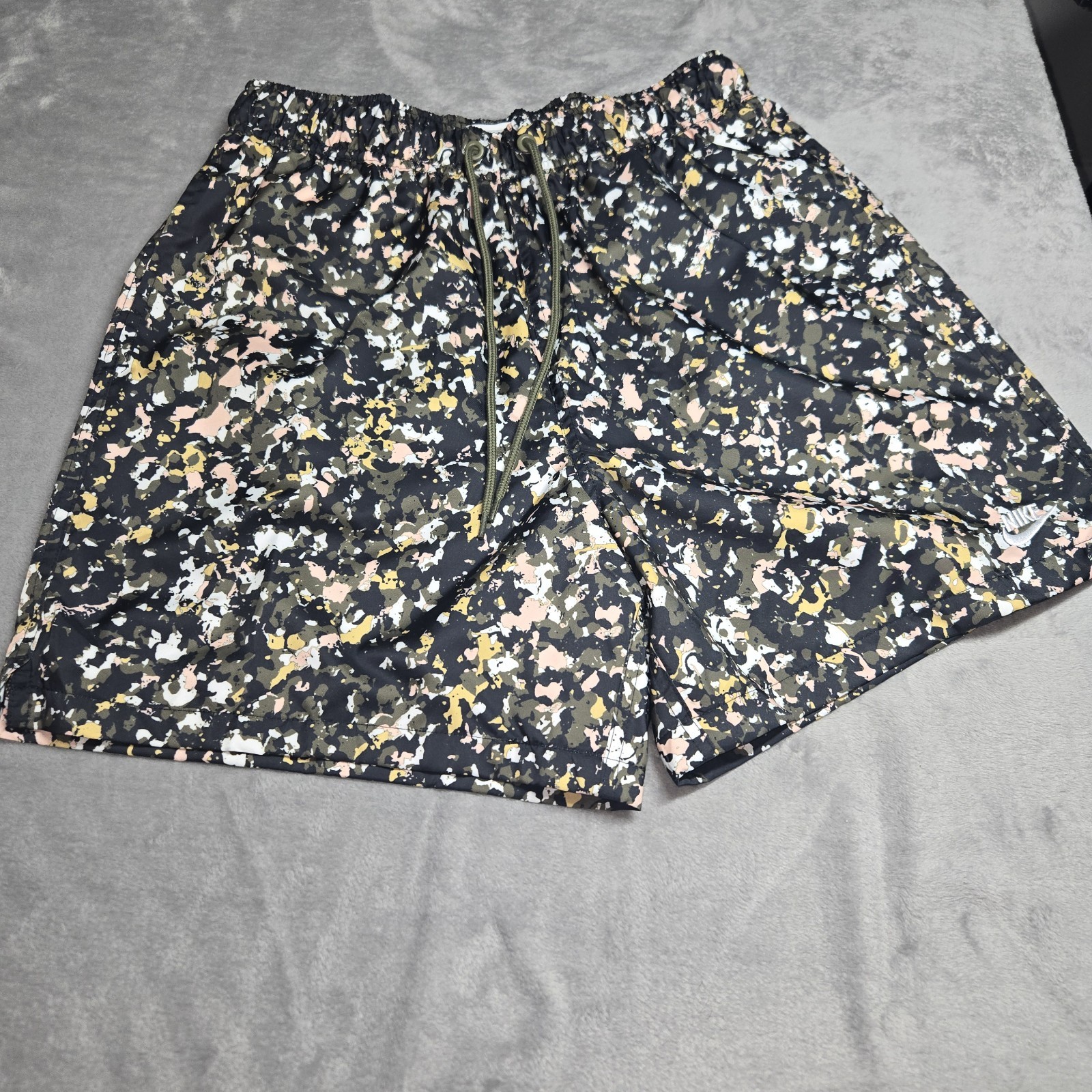 Nike Club Mesh Lined Woven Shorts Regrind Multicolor Green Sz Small IF8502-222