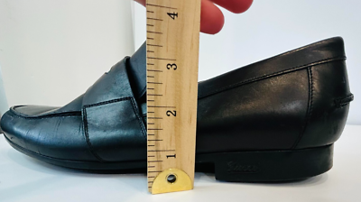 Gucci Signature 268370 Mens US 11.5 Black Leather Almond Toe Penny