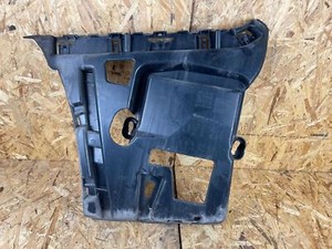 BMW 3 serie G20  Stoßstangenbefestigung hinten 15857711 / 5112- 7256923