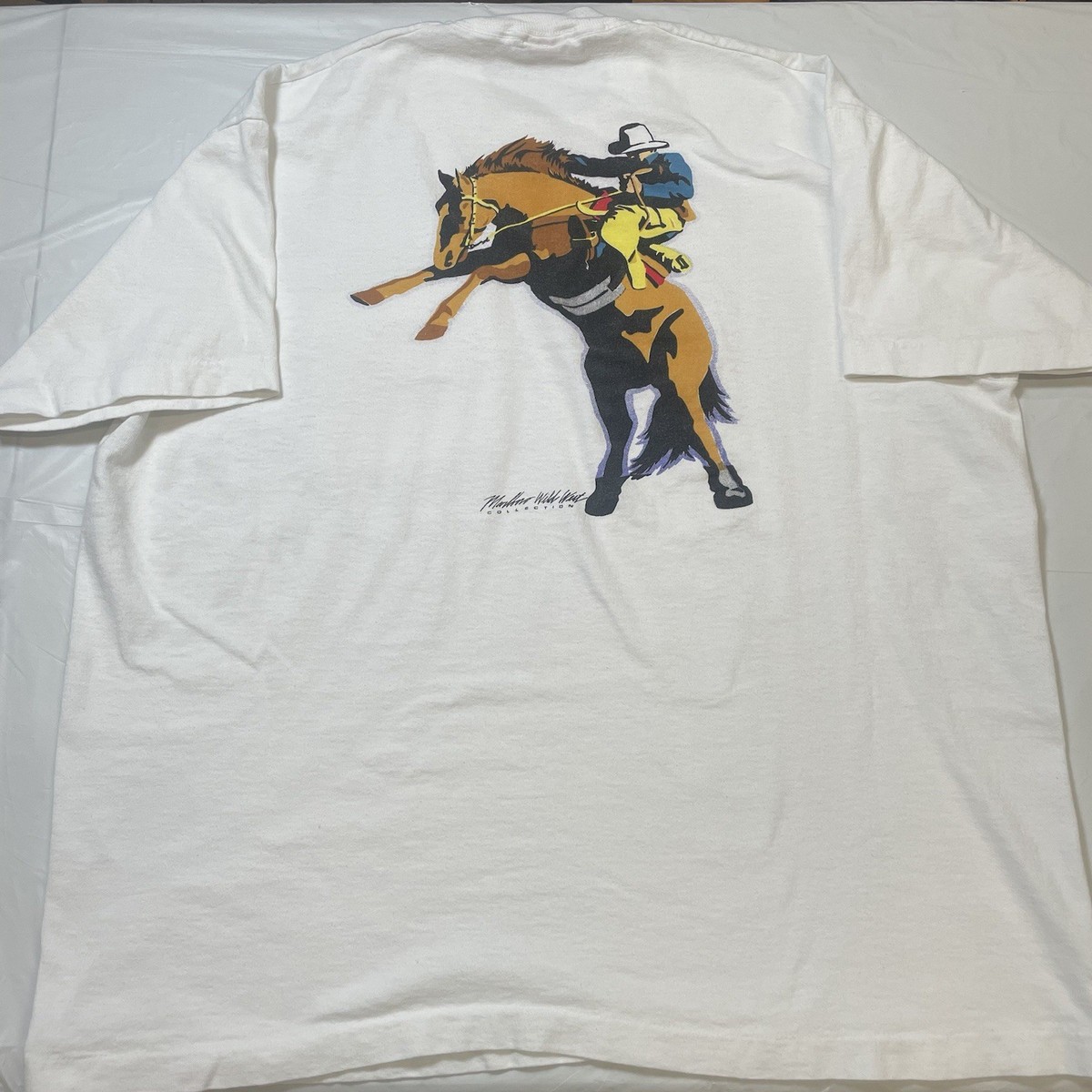 Vintage 90s Marlboro Wild West Pocket T-Shirt XL Cowboy Rodeo