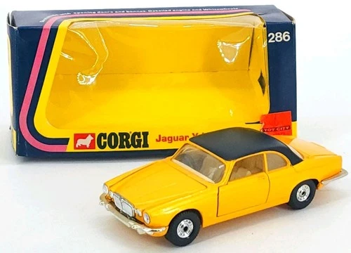 Vintage Corgi Jaguar Metallic Gold & Black XJ12C GOLD # 286 1974 Car