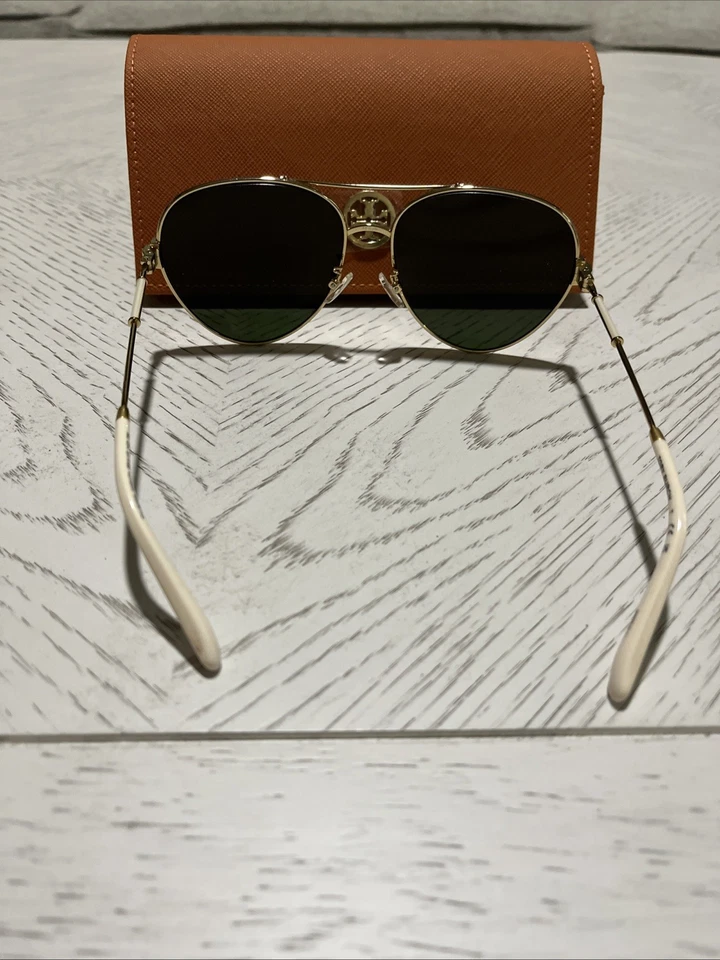 NUEVO CON ETIQUETAS $208 Tory Burch ELEANOR Brillante Dorado/Verde METAL SÓLIDO GAFAS DE SOL PILOTO Foto 3 de 4