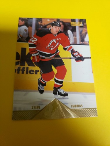 1996-97 Pinnacle STEVE THOMAS Premium Stock parallel card #53