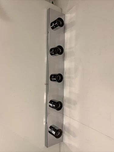 Lighting -5-Light Bath Vanity Polished Chrome -30” X 4.5”-/2014 - Picture 1 of 5