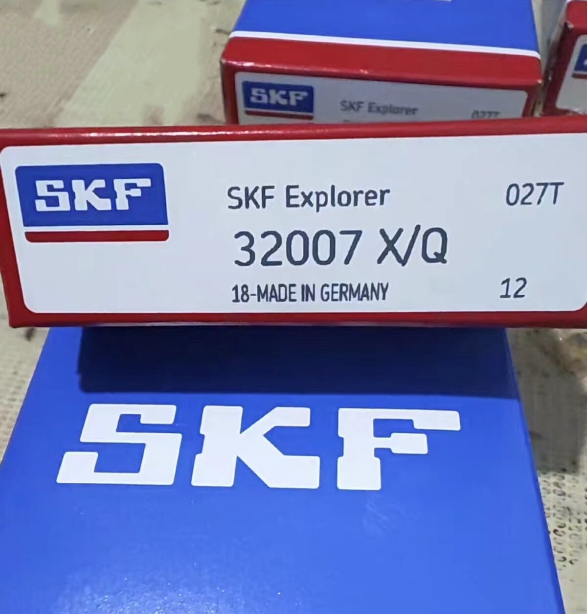 SKF 32007 XQ Tapered Roller Bearing Single Piece NN