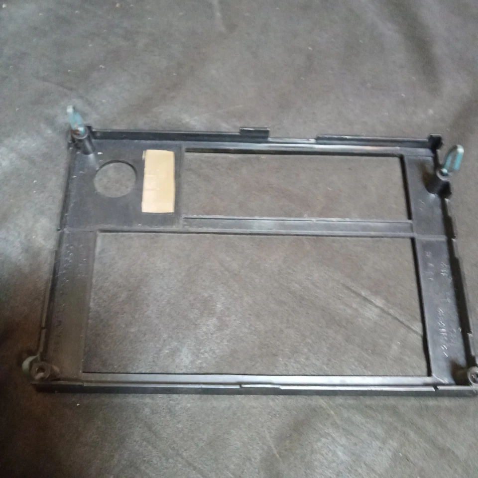 Oldsmobile Cutlass Supreme Brougham 1981-88 calor/fascia estéreo fabricante de equipos originales coche de 2 puertas. Foto 4 de 4