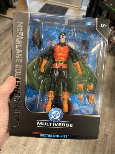 DC McFarlane Collector Edition Doctor Mid-Nite Justice Society of America #48 7"