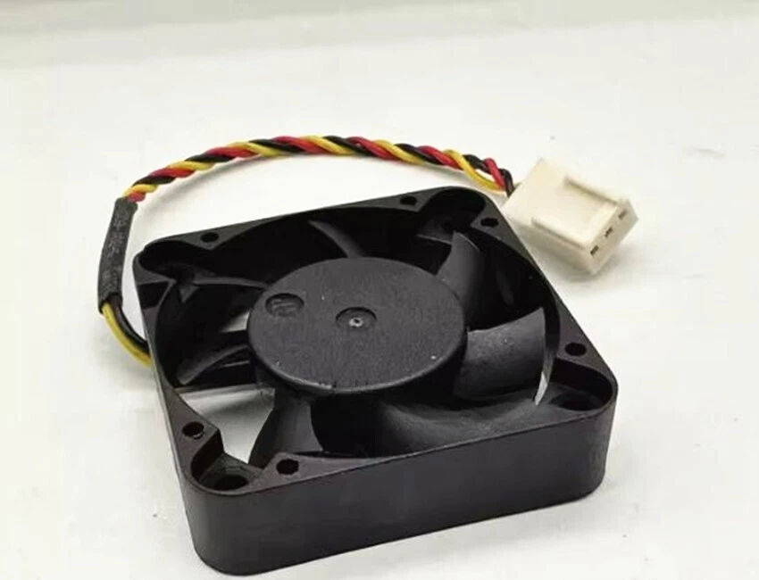 1PC Cooler Master A4010-70RB-3RN-F1 DC12V 0.16A 40*10MM cooling fan - Image 3 of 3