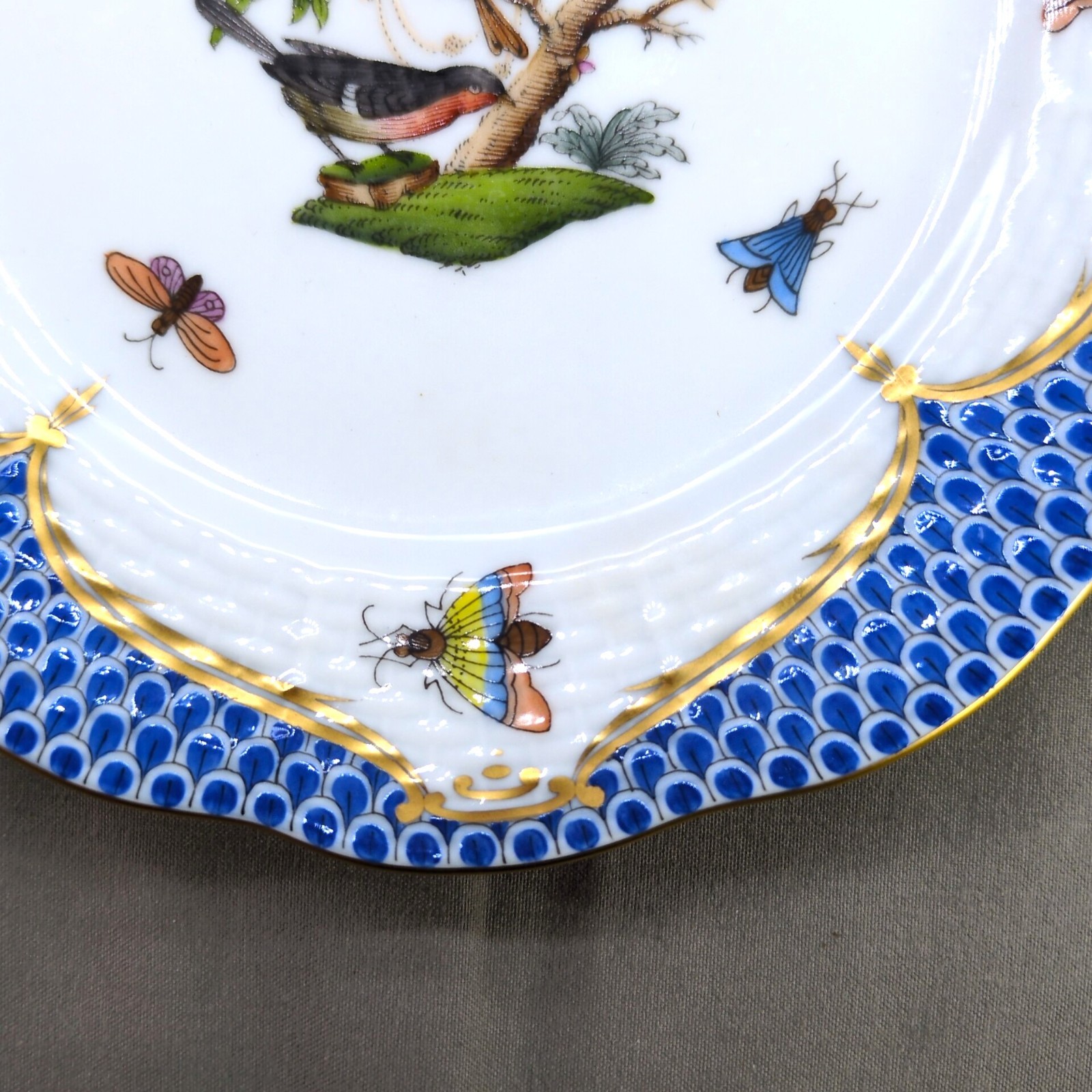 Herend Hand-Painted Blue Rothschild Bird Bread & Butter Plates – Set of 3 (6.5")