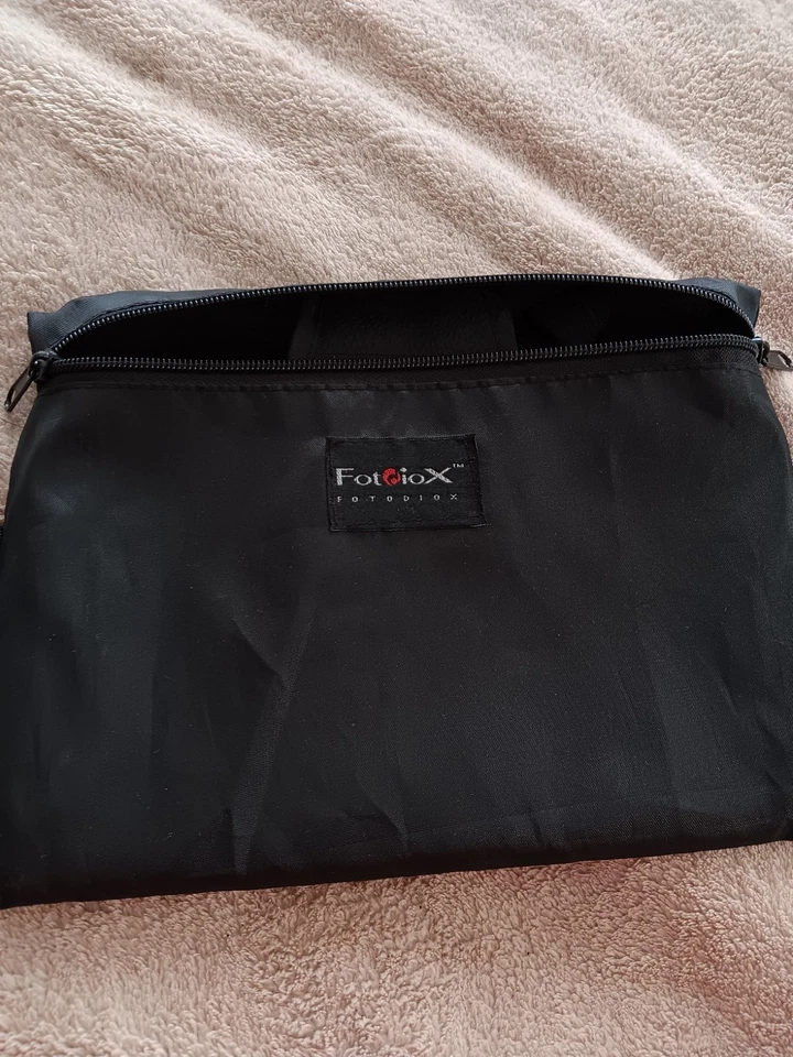 Fotodiox Flash Soft Box 6x9" Foldable Camera Flash/Speedlight Diffusion w/ Pouch - Image 4 of 4