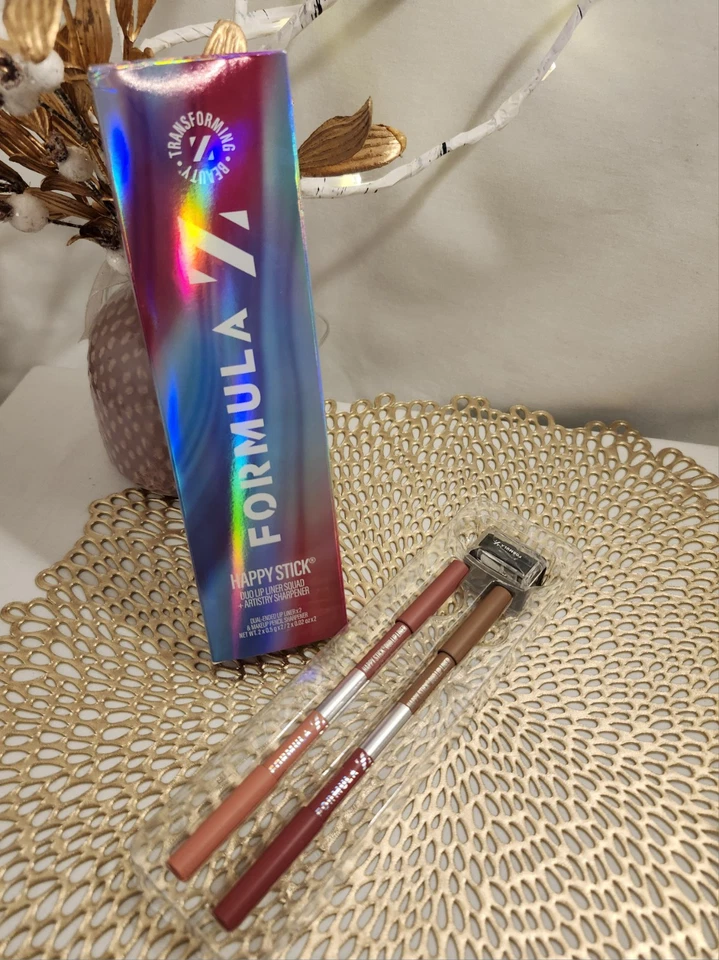 Formula Z Happy Stick Duo Lip Liner Squad + Artistry Sharpener - Image 2 of 4