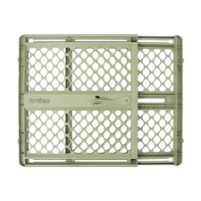 Renew 100 Recycled Plastic Gate Babies  Toddlers Green