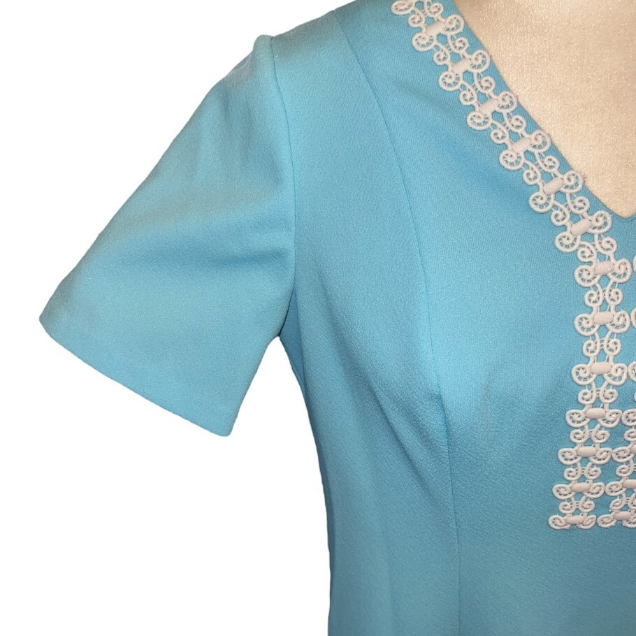 Vintage 60s/70s Mod Baby Blue Handmade Maxi Shift Dress Size 12/14 Lace