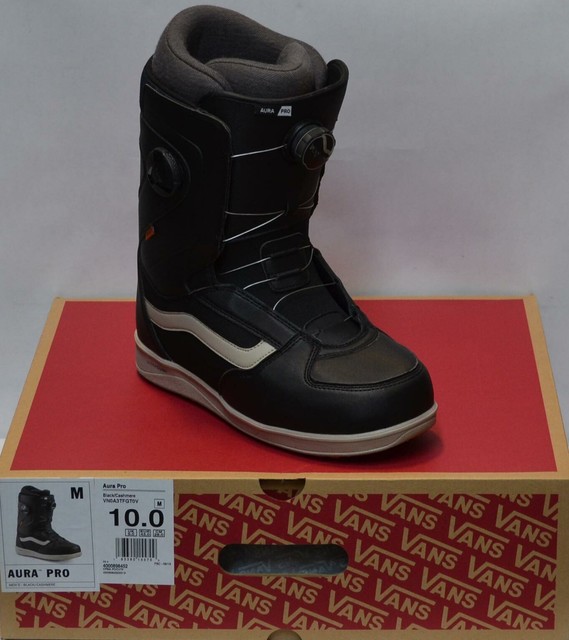 vans snowboard boots size 10