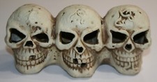 Halloween Skulls Table Top Figurine 6 X 3 Skull