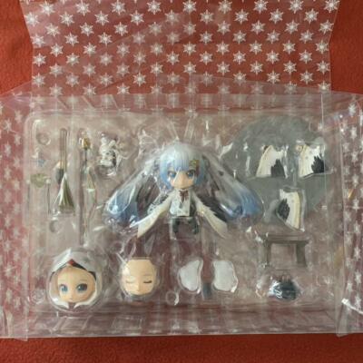 Wonder Festival 2018 Snow Miku Figure Crane Priestess Nendoroid