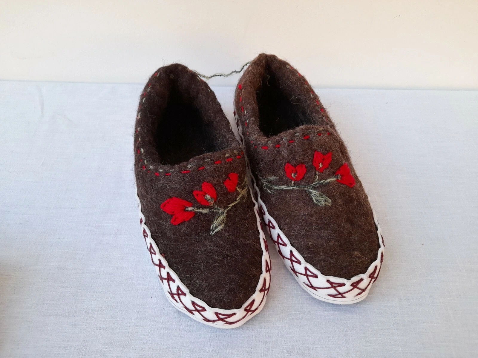 ALBANIAN HANDCRAFT WOOL BOOTEES SLIPPERS SHOES SOCKS WITH LEATHER PAPUCE NEW #1