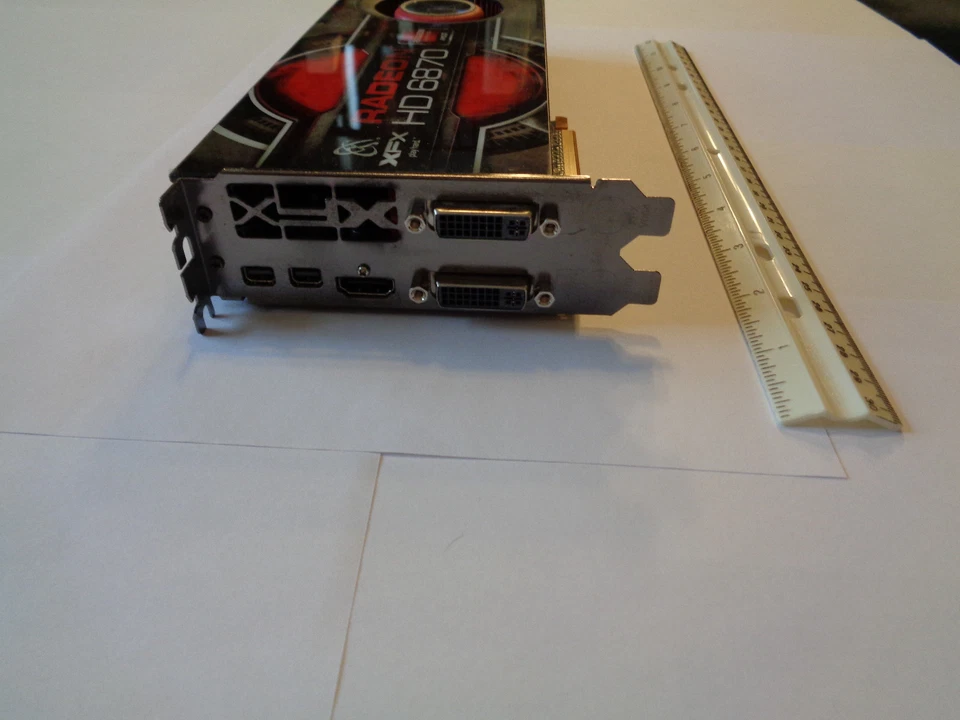 XFX AMD Radeon HD 6870 (HD-687A-ZNFC) 1GB / 1GB (max) GDDR5 SDRAM PCI Express x1 - Image 2 of 4