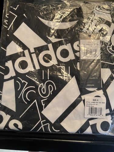 NEW WITH TAGS - Adidas Graphic Tshirt Size 5, Black/ White, AA0845 - Orig. $28 - Picture 7 of 8