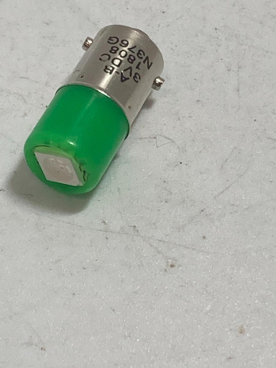 ALLEN BRADLEY 800T-N376G LED BULB 3VDC GREEN BAYONET BASE USE W