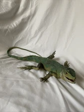 Vintage AAA Iguana Realistic Reptile Lizard Iguana Toy Plastic Rubber 12 Inches