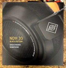 Neumann NDH 30 Black Edition Professional Mon...