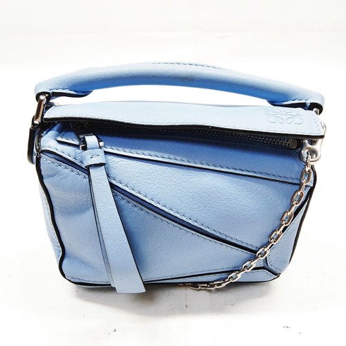 Loewe Hand Bag Blue Leather 2904389
