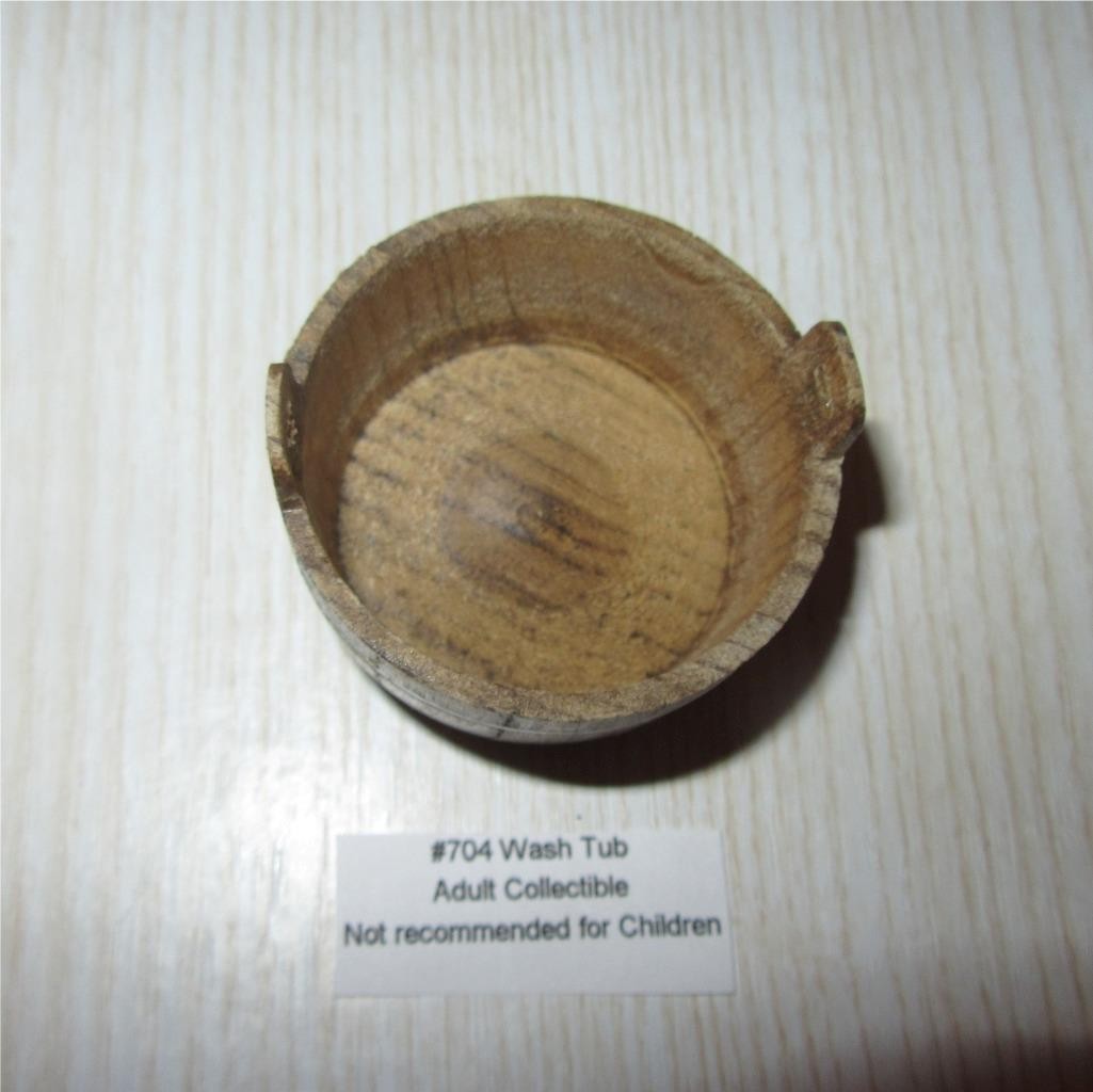 MINIATURE DOLLHOUSE 1:12 SCALE WASH TUB SIR THOMAS THUMB LEVEL  - 704