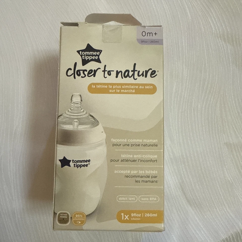 Tommee Tippee Closer to Nature Baby Bottle 9 fl oz slow flow BPA free anti-colic - Image 3 of 4