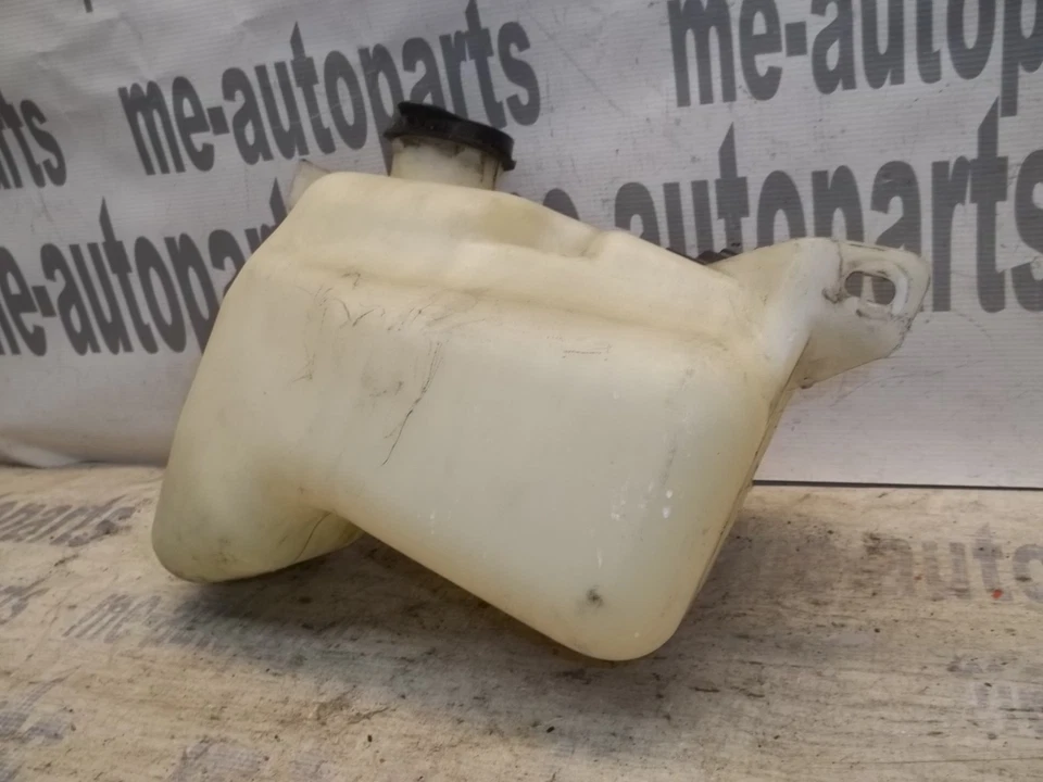 Cadillac Deville 1994-1995 4,9 L parabrisas limpiaparabrisas depósito OEM Foto 3 de 4