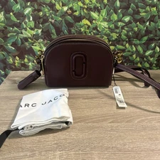 Marc Jacobs The Shutter Crossbody Bag In BlackBerry