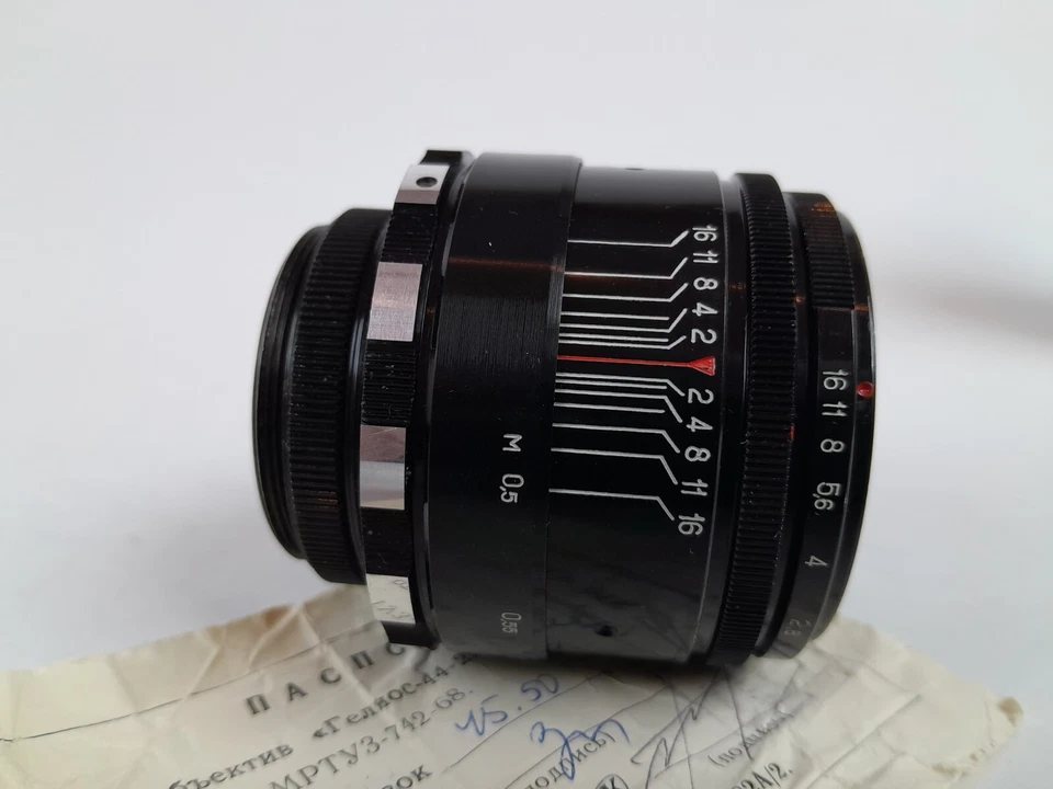HELIOS-44-2  58mm  F/2 EARLY RARE!! MMZ  BELOMO SUPER BOKEH Lens Biotar Designed - Image 2 of 4