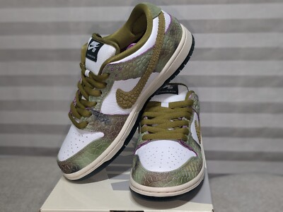 Size 6.5 M / 8 WMS Nike Alexis Sablone x Dunk SB Low Chameleon