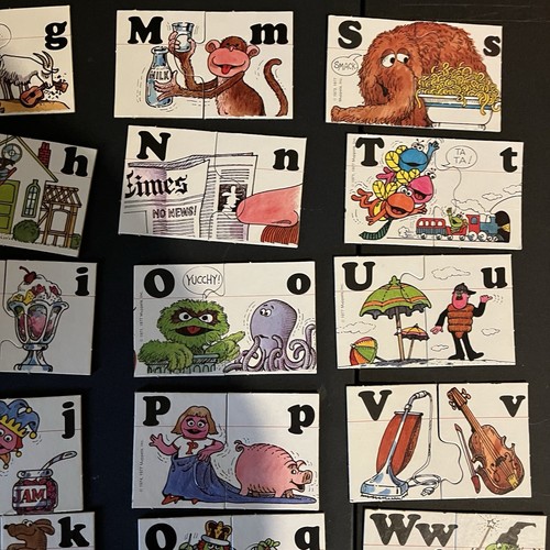 Vintage 1977 Sesame Street Alphabet Puzzle  - Picture 11 of 12