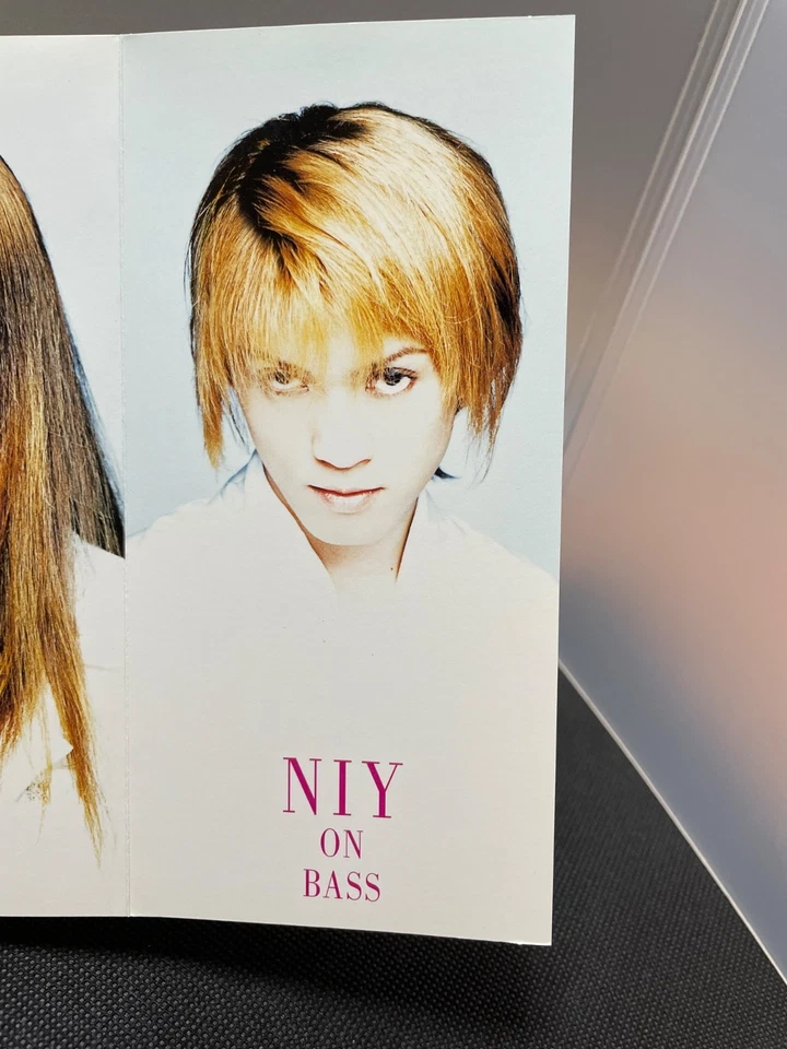 SHAZNA Melty Love 3inch 8cm Single CD Visual kei music japan vintage IZAM - Image 4 of 4