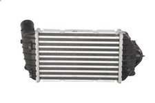 Ladeluftkühler NISSENS 96794 VW POLO (6N2) 1.4 1999-2001