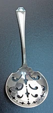Durgin Sterling Fairfax Bon Bon Spoon 