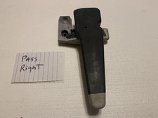 02-13 AVALANCHE ESCALADE EXT Right Passenger SIDE BED COVER HANDLE LATCH OEM